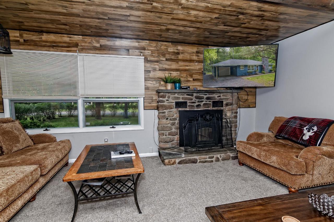 Camelback Rd Rancher- On One Acre & Near Attractions Holiday home *
