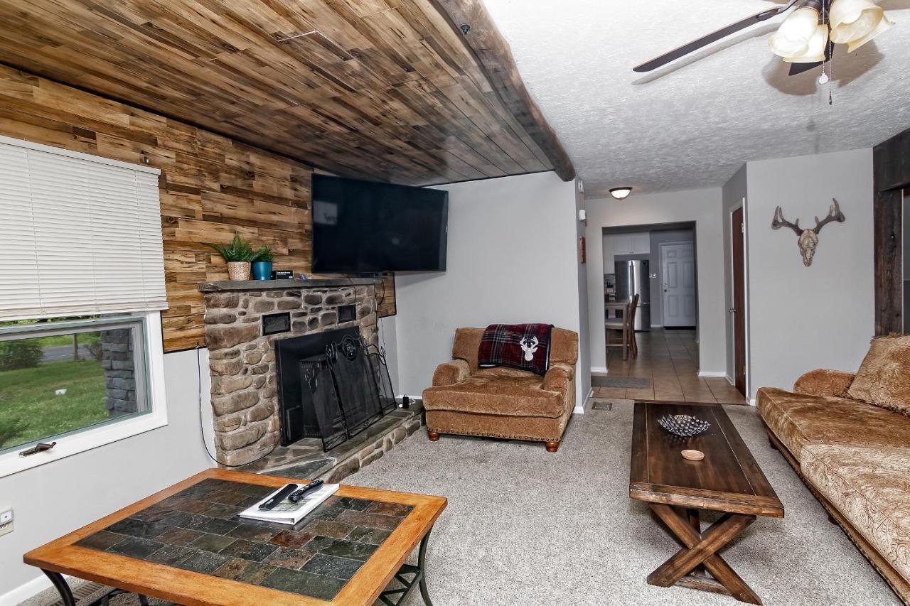 Camelback Rd Rancher- On One Acre & Near Attractions Holiday home *